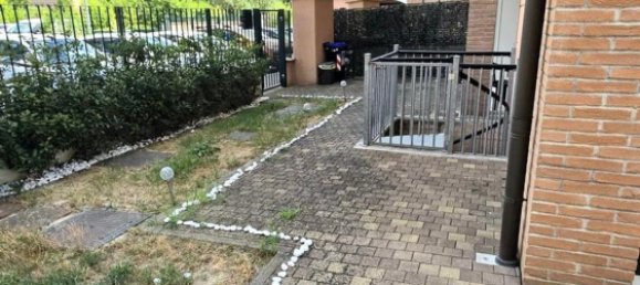 2 rooms Apartment in Ravarino, Italy No. 277337 3