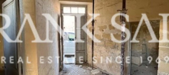 4 غرف نوم منزل في Xewkija, Malta رقم 1052 11