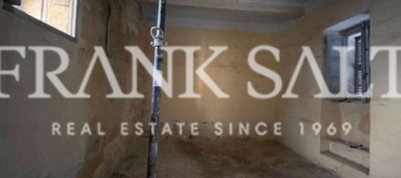 4 غرف نوم منزل في Xewkija, Malta رقم 1052 10