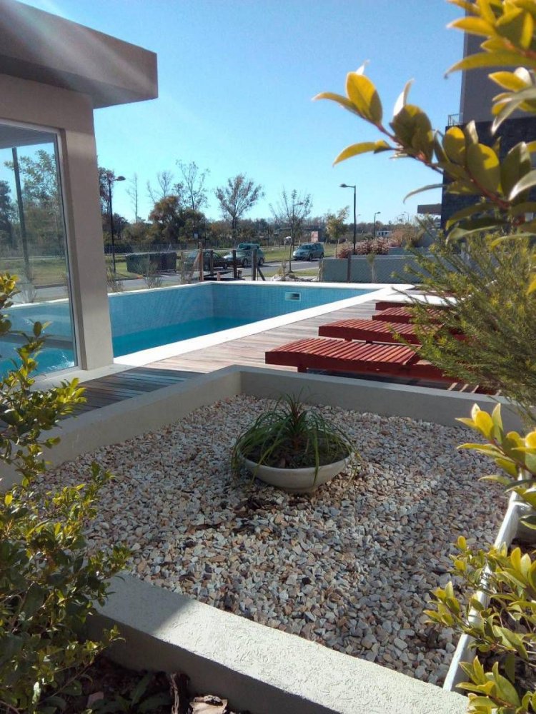 Studio in Tigre, Argentina No. 17575