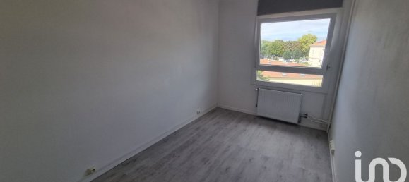 2 bedrooms Apartment in Chalons-en-Champagne, France No. 241012 8