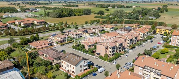 3 rooms Duplex in Medicina, Italy No. 285197 28