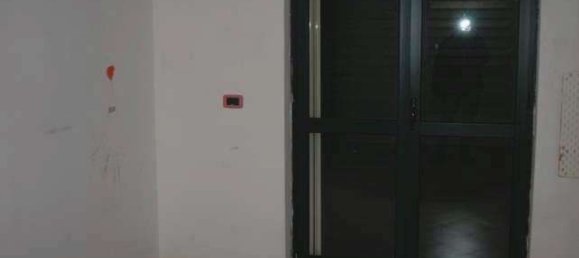 Квартира с 5 комнатами в Кассано алло Йонио, Италия № 182331 9