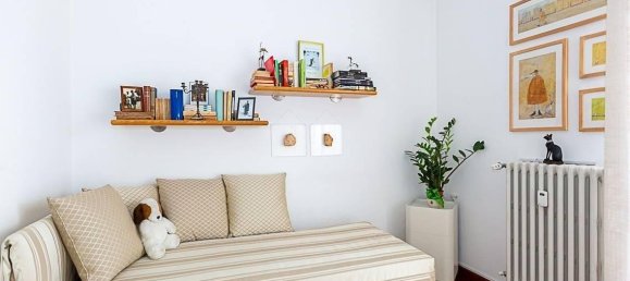 3-salle Penthouse à Monza, Italy No. 40351 9