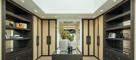 7 bedrooms Villa in Marbella, Spain No. 145124 11