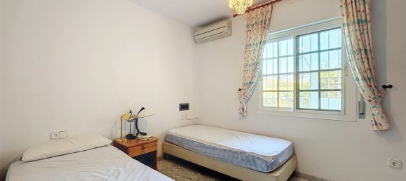 4 غرف نوم فيلا في Caleta de Velez, Spain رقم 45235 28