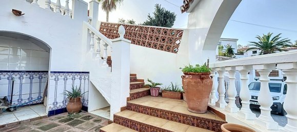 4 غرف نوم فيلا في Caleta de Velez, Spain رقم 45235 3