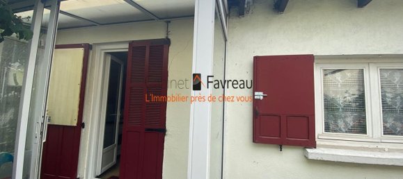2 bedrooms House in Villejuif, France No. 176579 6