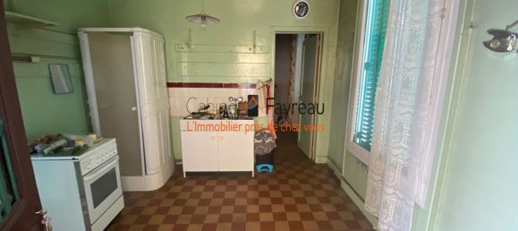 2 bedrooms House in Villejuif, France No. 176579 3