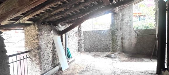 3 rooms House in Caslino d'Erba, Italy No. 123800 10