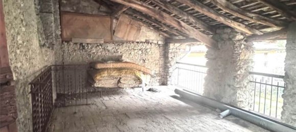 3 rooms House in Caslino d'Erba, Italy No. 123800 13