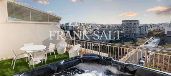 2 chambres Penthouse à Saint Julian's, Malta No. 9896 3