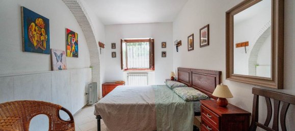 3 Schlafzimmer Haus in Tarquinia, Italy, Nr. 311610 11