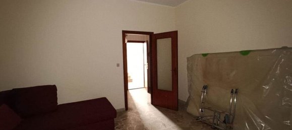 7 rooms Apartment in Riposto, Italy No. 117299 8