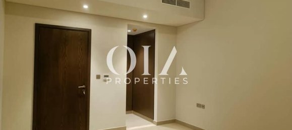 3 bedrooms Townhouse in Abu Dhabi, UAE No. 16980 9