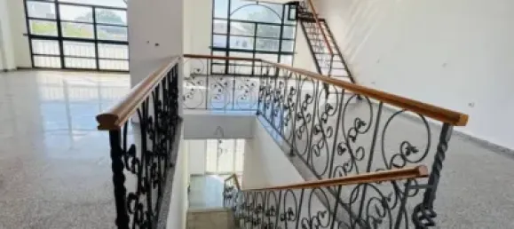 145m² Commercial property in Cadiz, Spain No. 170630 4