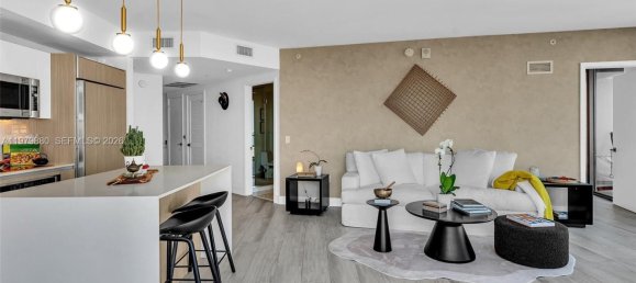 2 غرف نوم عقار تجاري في Miami, الولايات المتحدة رقم 615444 7