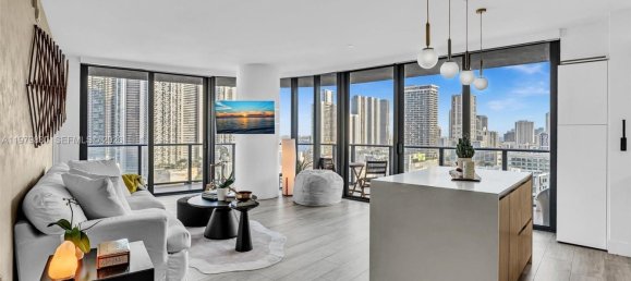 2 غرف نوم عقار تجاري في Miami, الولايات المتحدة رقم 615444 24