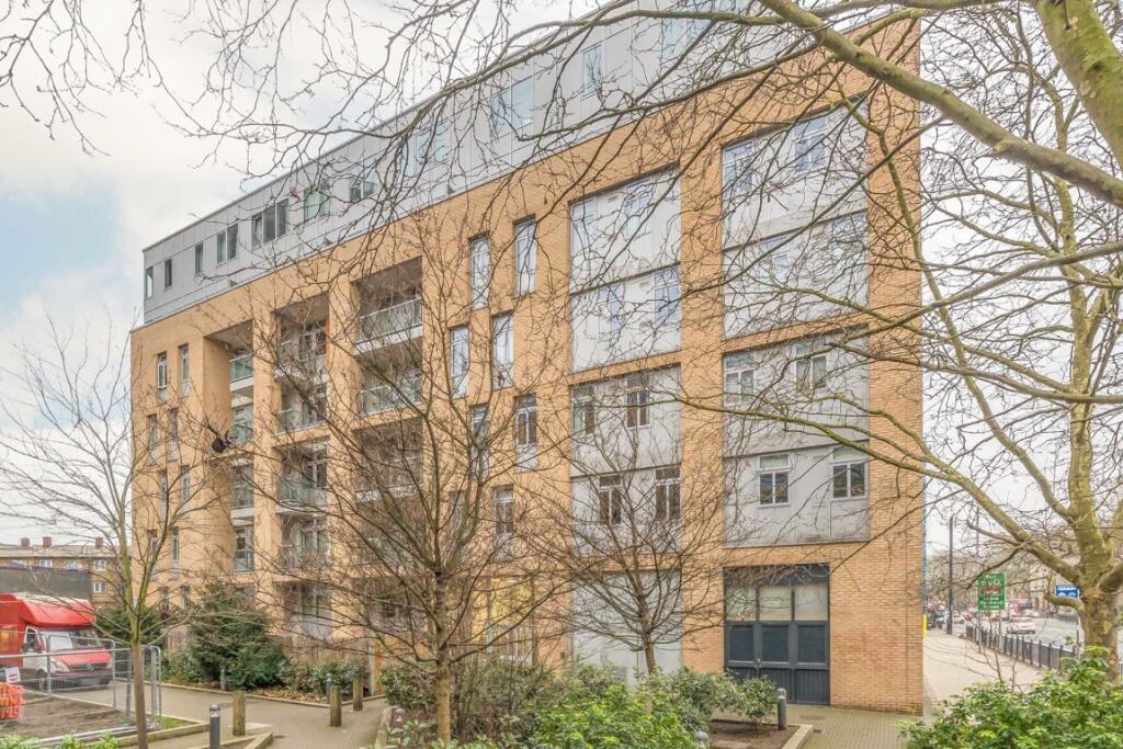 Apartamento de 2 dormitorios en Limehouse, United Kingdom No. 5633