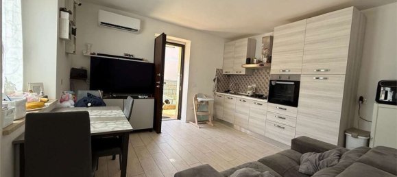 Apartamento de 3 dormitorios en Assisi, Italy No. 342711 12