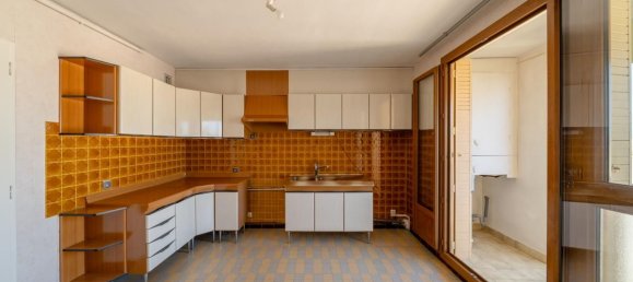 2 bedrooms Apartment in Marseille, France No. 282204 6