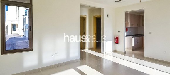 Таунхаус с 3 спальнями в Рим, ОАЭ № 98753 3