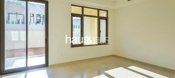 Таунхаус с 3 спальнями в Рим, ОАЭ № 98753 6