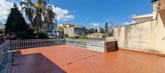 452m² Office in Fiumefreddo di Sicilia, Italy No. 374877 11