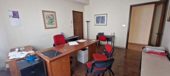 452m² Office in Fiumefreddo di Sicilia, Italy No. 374877 10