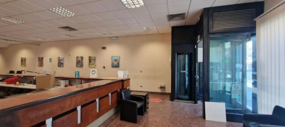 452m² Office in Fiumefreddo di Sicilia, Italy No. 374877 3