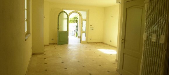 Casa T1 em Forte dei Marmi, Italy N.º 124574 5