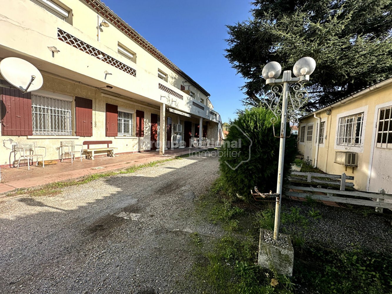 2 bedrooms Apartment in Nimes, France No. 355652