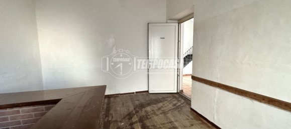 60m² Commercial property in Biella, Italy No. 50027 9