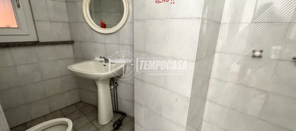 60m² Commercial property in Biella, Italy No. 50027 10