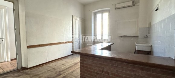 60m² Commercial property in Biella, Italy No. 50027 5