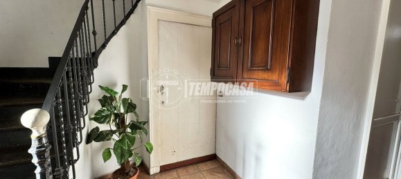 60m² Commercial property in Biella, Italy No. 50027 12