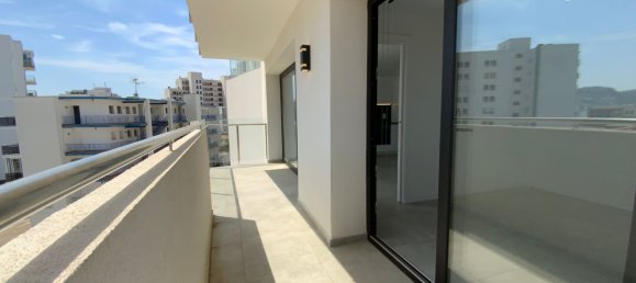 2 bedrooms Duplex in Roses, Spain No. 149788 4
