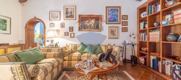 Вилла с 4 спальнями в Рим, Италия № 53120 46