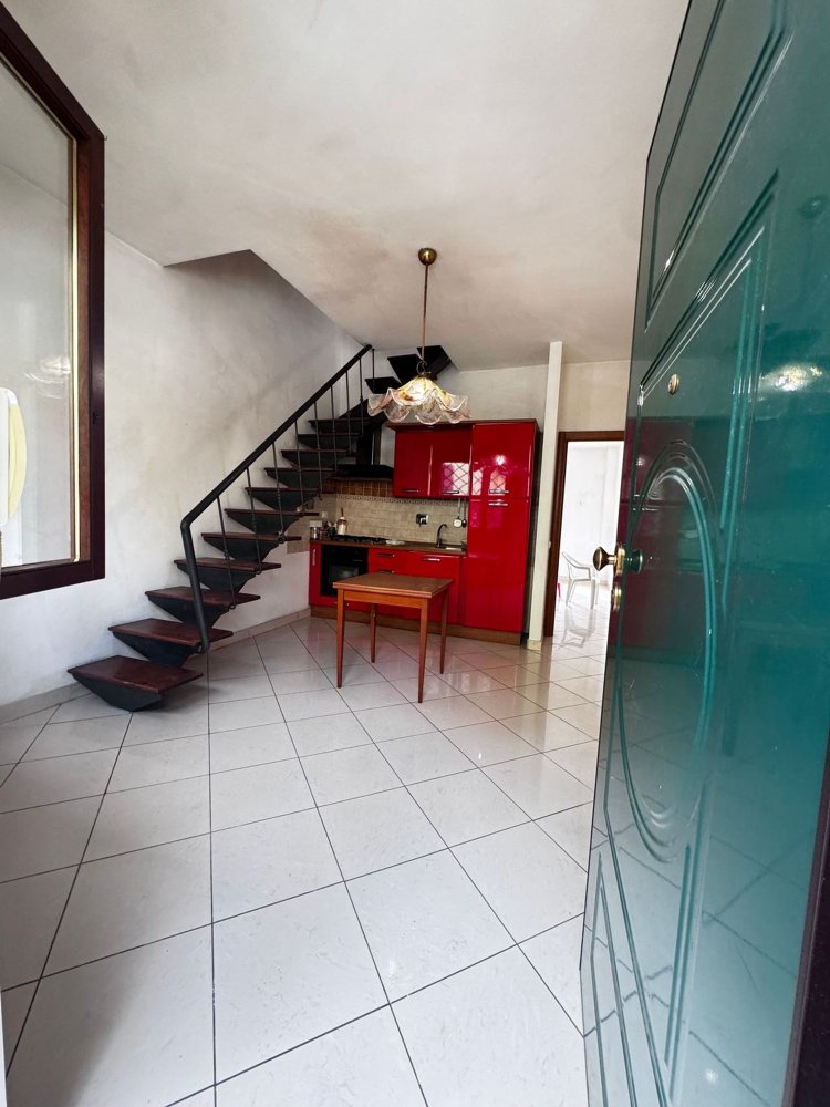 3 Schlafzimmer Doppelhaus in Monterotondo, Italy, Nr. 397793