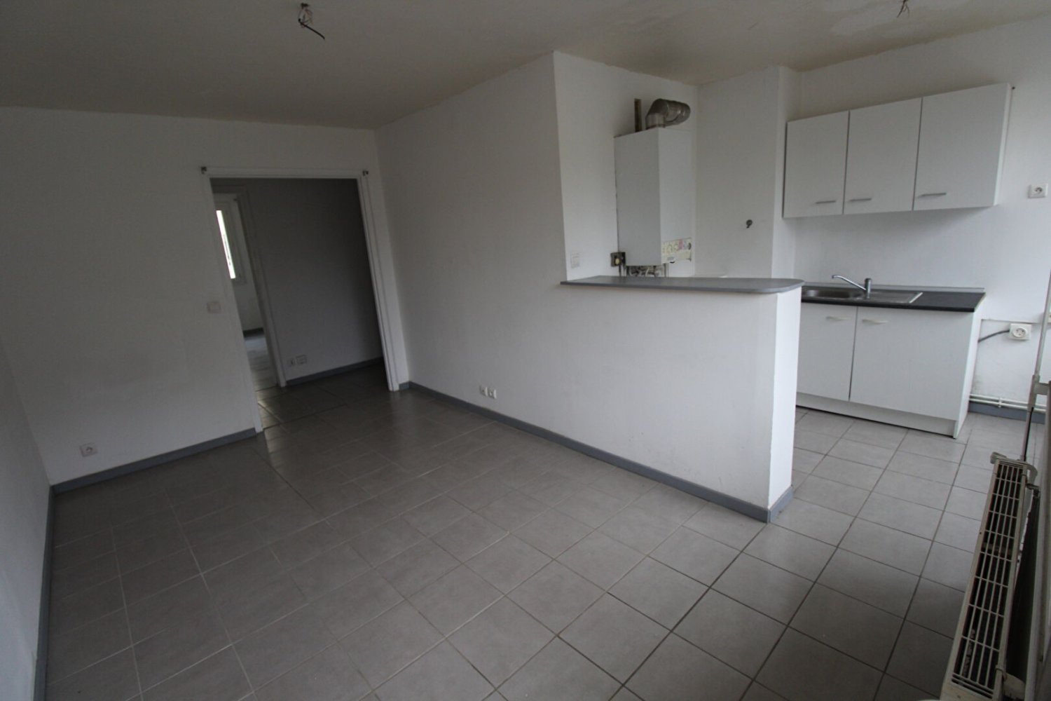1 bedroom Apartment in Chartres, France No. 54909