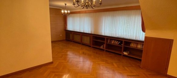 Edifício T4 em Saarbrucken, Germany N.º 59108 17