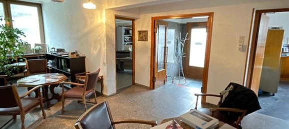 Edifício T4 em Saarbrucken, Germany N.º 59108 4