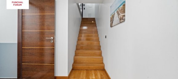 3 bedrooms Villa in Funchal, Portugal No. 25083 14