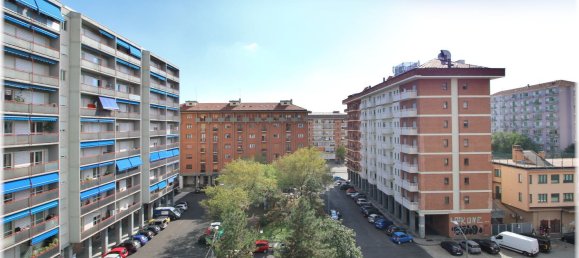 4 bedrooms Apartment in Turin, Italy No. 333843 38