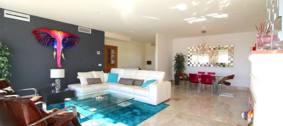 2 bedrooms Townhouse in Marbella, Spain No. 111389 6