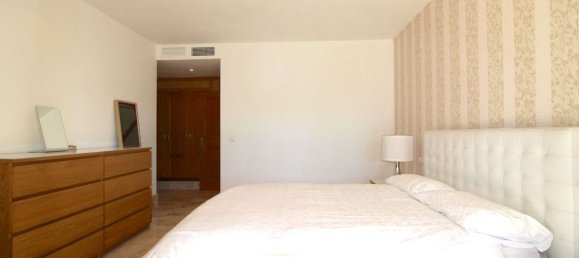 2 bedrooms Townhouse in Marbella, Spain No. 111389 12