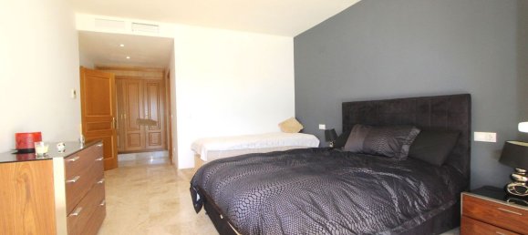 2 bedrooms Townhouse in Marbella, Spain No. 111389 18