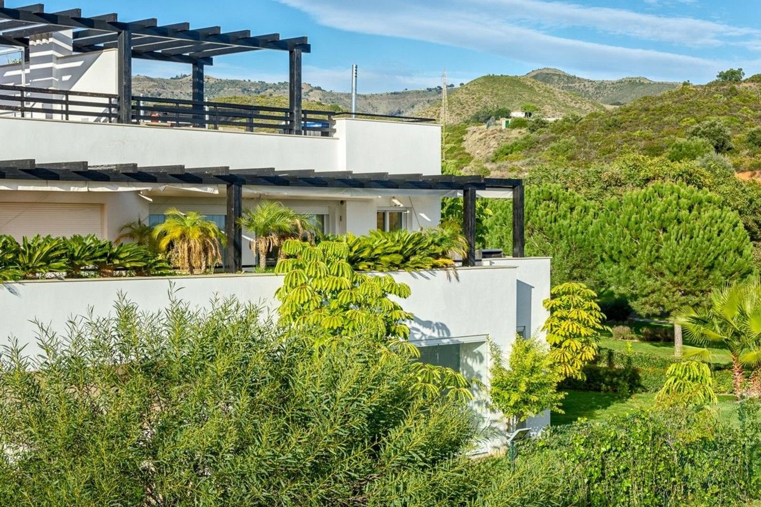 2 bedrooms Townhouse in Marbella, Spain No. 111389