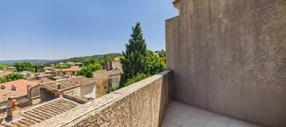 1 bedroom Duplex in Rognes, France No. 327876 6