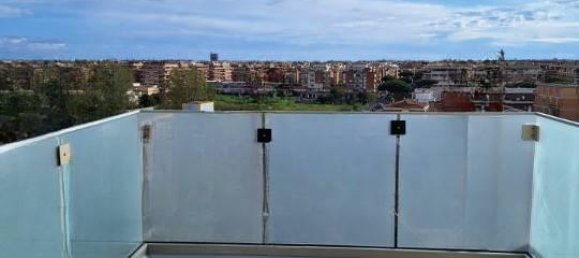 Квартира с 3 комнатами в Рим, Италия № 35640 43